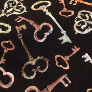 Keys Cassie NWT L HTF 🦄