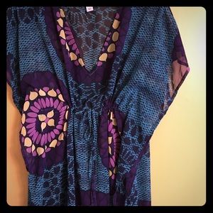 Old Navy cover-up tunic. M