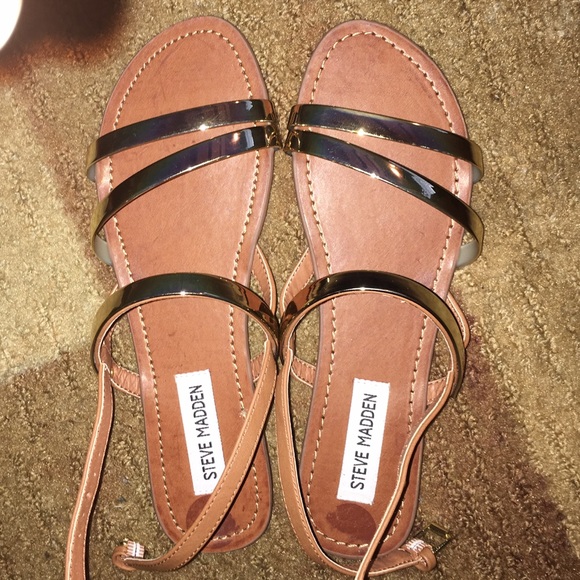 BNWOT Steve Madden sandals