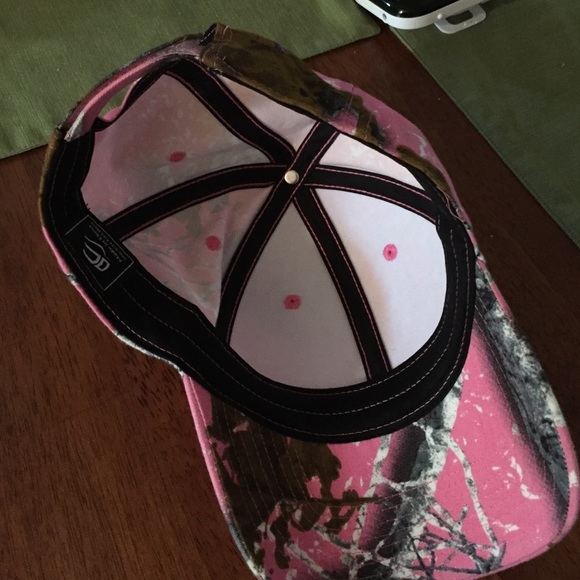 Hat - Picture 3 of 3