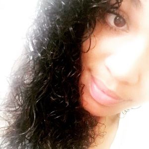 Meet your Posher, Breanna