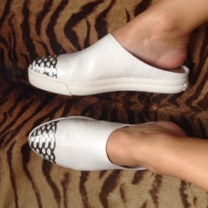 BCBGMaxazria slide sneakers