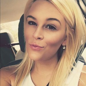 Meet your Posher, Kristen