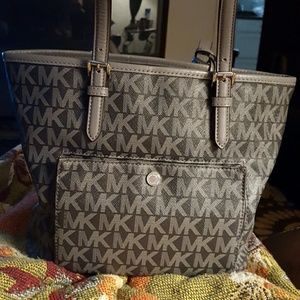 Micheal kors 6