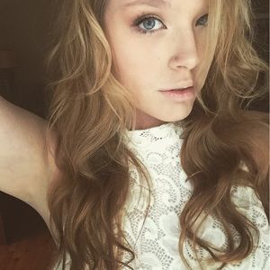 Meet your Posher, Lindsey