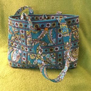 Vera Bradley small tic tac tote