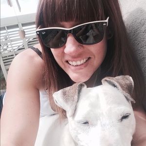Meet your Posher, Lisa