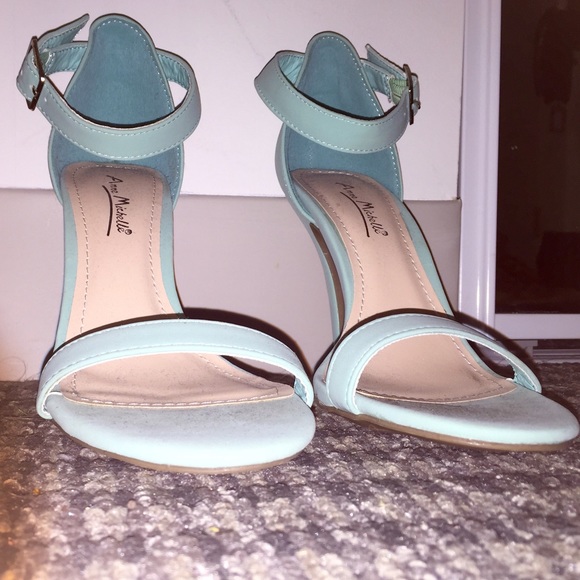 lulu's heels