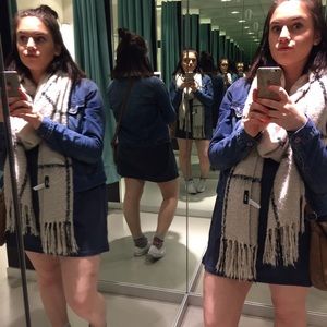 Meet your Posher, Julia