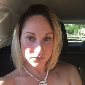 Meet your Posher, Lindsey