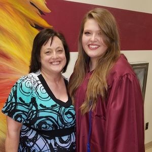 Meet your Posher, Katelyn
