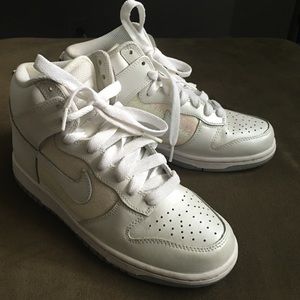 White High Top Nike Sneaker