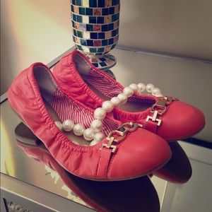 Tahari coral flats