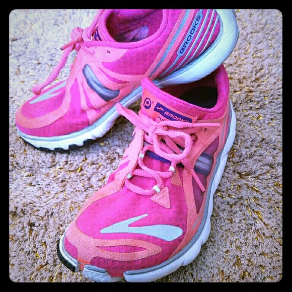 BROOKS "PUREDRIFT" RUNNING CROSSTRAINING SHOE