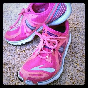 BROOKS "PUREDRIFT" RUNNING CROSSTRAINING SHOE