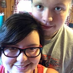 Meet your Posher, Abigail