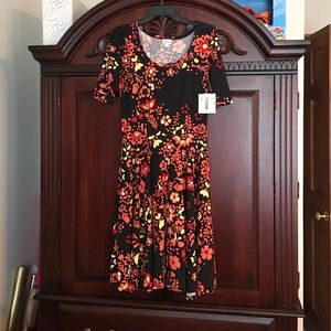 Lularoe Nicole Dress Nwt