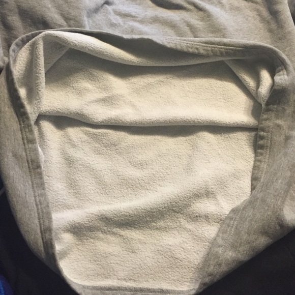 Tommy Hilfiger - Picture 1 of 1