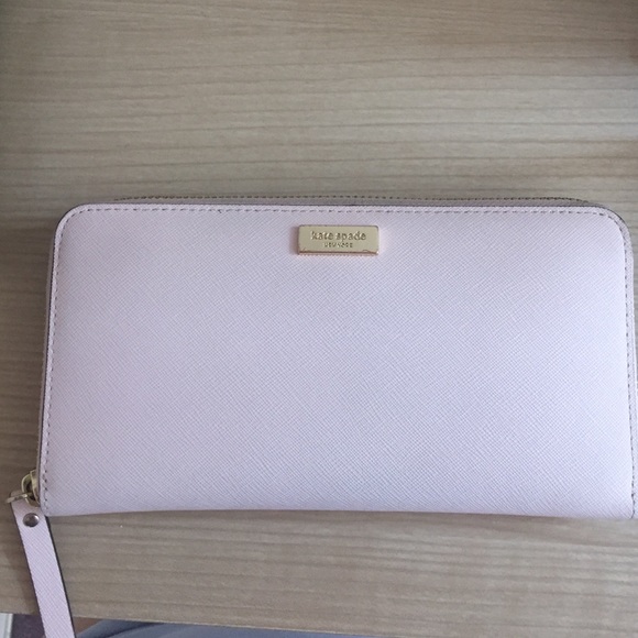 Kate Spade baby pink wallet