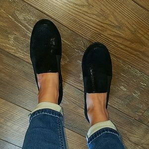 Ditto by Van Eli black comfy shoes!