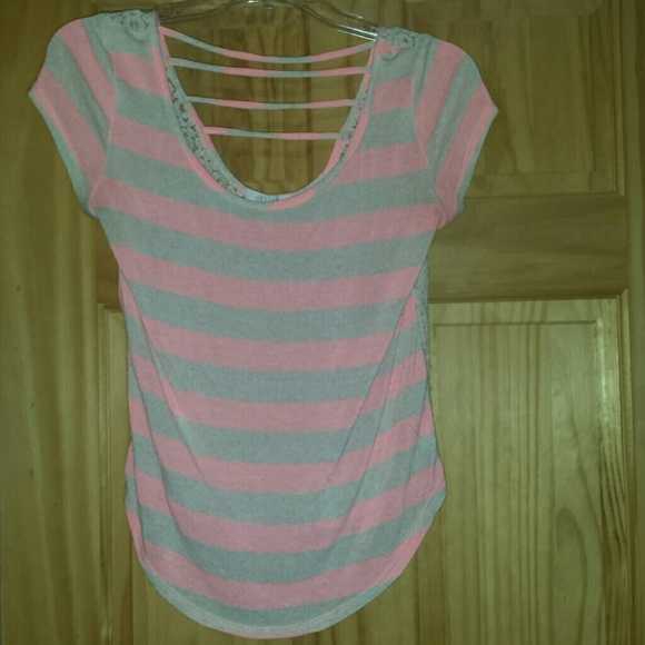 Delias cute shirt!