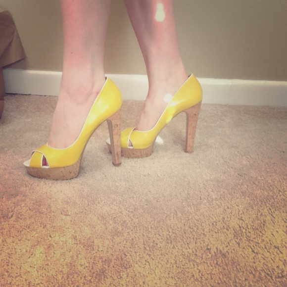 Yellow cork Nine West heels!
