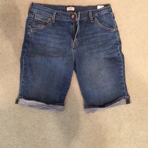 Levi's 515 Bermuda shorts - size 10
