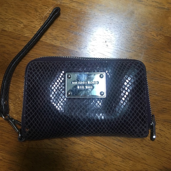 Authentic MK wallet!