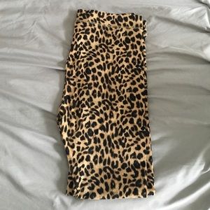 VS PINK Cheetah Print Leggings