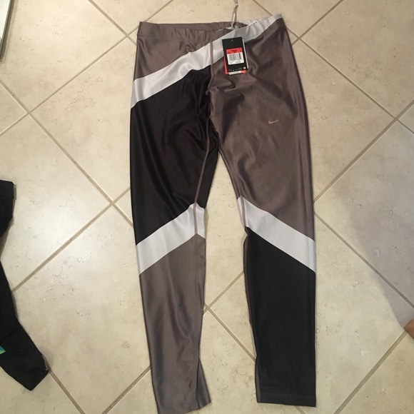 NWT Nike dri-fit tights