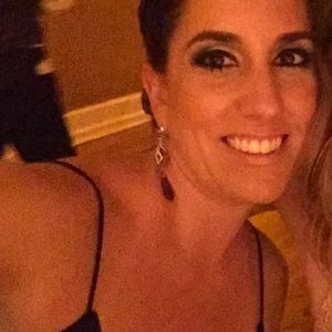 Meet your Posher, Alejandra