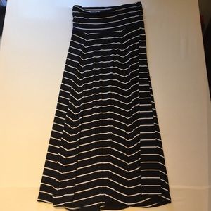 Black maxi skirt with white stripes
