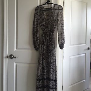 Long sleeve printed maxi dress
