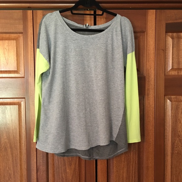 Calvin Klein performance top