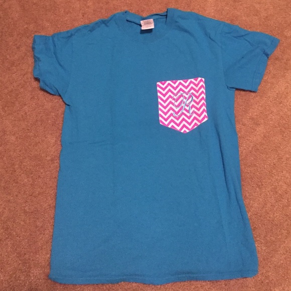 "R" Monogrammed Pocket T-Shirt