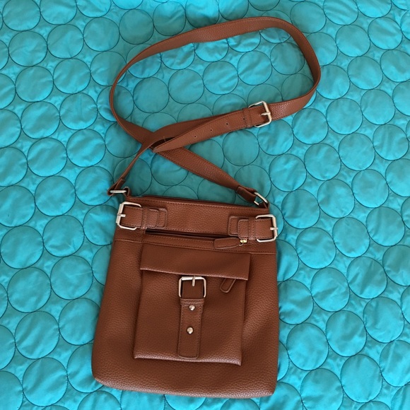 Brown faux leather purse
