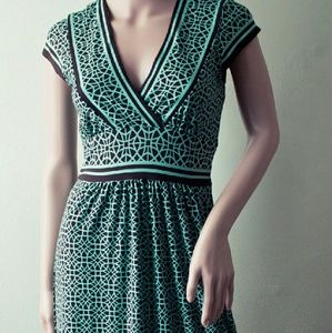 City Triangles Geometric print dress