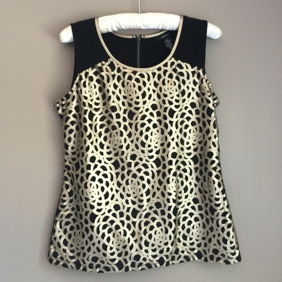 Alfani top - size S
