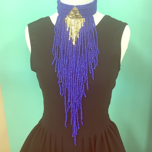 Royal Blue Shingle Necklace 🌸