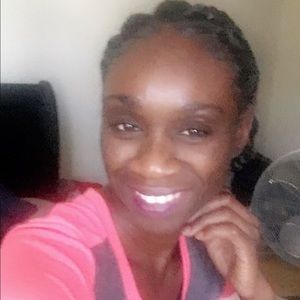 Meet your Posher, Laronda