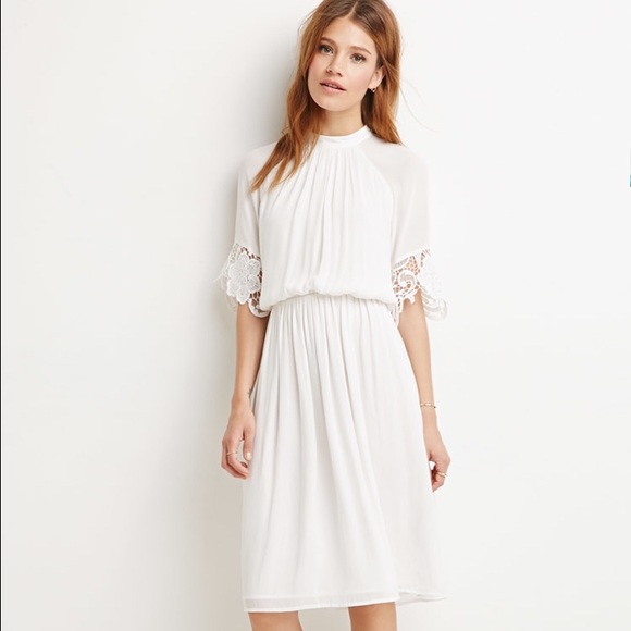 Crochet sleeves midi dress