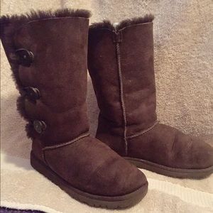 UGG Shoes - Used Tall Brown Bailey-Button Uggs UGG Shoes - Used Tall Brown Bailey-Button Uggs