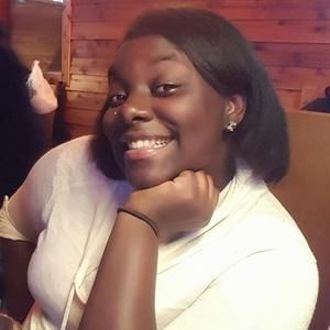 Meet your Posher, April