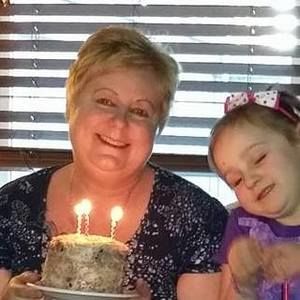 Meet your Posher, Shelley