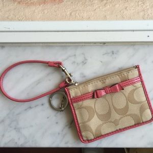 ❗️sold❗️Coach mini wallet