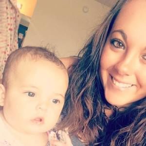 Meet your Posher, Caity