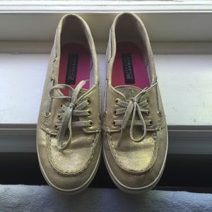Gold Sparkle Sperrys 🌟 kids 4.5 or women's 5.5