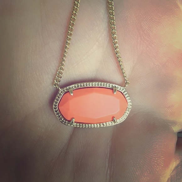 Kendra Scott Jewelry - Kendra Scott necklace