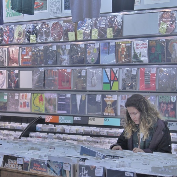 Meet your Posher, Alicia - Picture 1 of 1