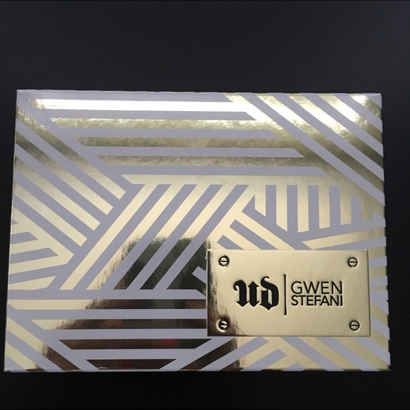 🎉HP🎉❗️LAST ONE❗️Urban Decay Gwyn Stefani Palette - Picture 2 of 3